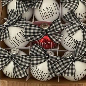 COPY - Christmas Ornament Sets